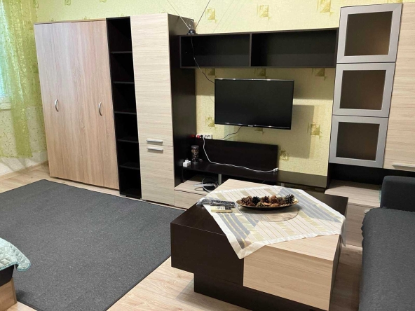 Дава се под наем Двустаен апартамент в Стара Загора, Три чучура - юг - 44 кв.м за 284.07 € - Снимка #1