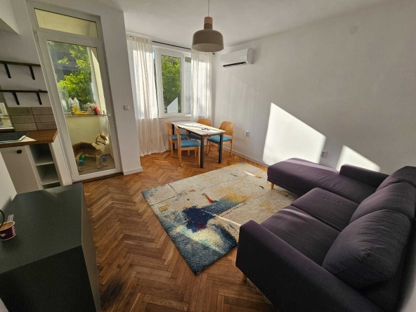 Дава се под наем Двустаен апартамент в Варна, Младост 1 - 50 кв.м за 484.5 € - Снимка #1