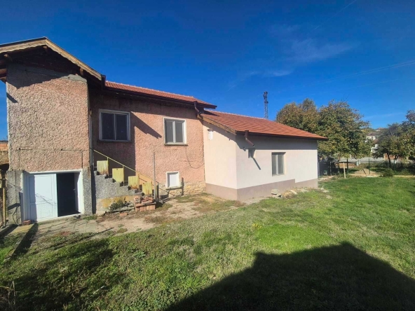 Къща в Искър - 141 кв.м за 192 €/кв.м - Снимка #1