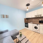 Дава се под наем Двустаен апартамент в Варна, Център - 54 кв.м за 677.79 € - Снимка #1