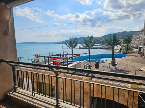 Двустаен апартамент в Балчик - 68 кв.м за 938 €/кв.м - Снимка #1