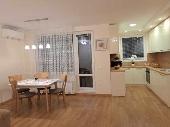 Дава се под наем Двустаен апартамент в София, Студентски град - 62 кв.м за 450 € - Снимка #1