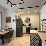 Четиристаен апартамент в София, Център - 135 кв.м за 2184 €/кв.м - Снимка #1