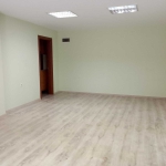 Дава се под наем Офис в Търговище, Център - 44 кв.м за 255 € - Снимка #1