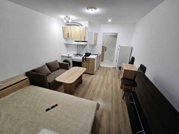 Дава се под наем Едностаен апартамент в Перник, Варош - 25 кв.м за 248.88 € - Снимка #1