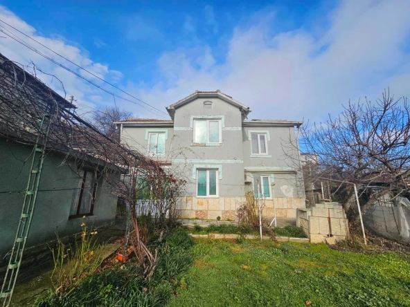 Къща в Балчик - 232 кв.м за 308 €/кв.м - Снимка #1