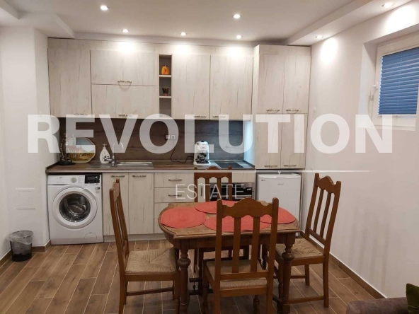 Дава се под наем Двустаен апартамент в Варна, Виница - 60 кв.м за 498.27 € - Снимка #1