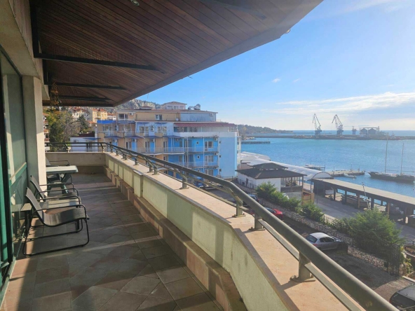 Двустаен апартамент в Балчик - 122 кв.м за 723 €/кв.м - Снимка #1