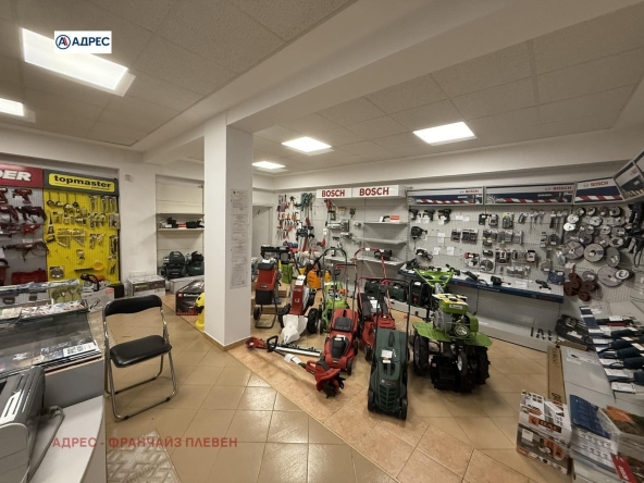 Магазин в Плевен, Идеален център - 96 кв.м за 691 €/кв.м - Снимка #1