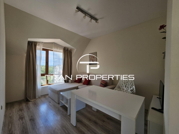 Мезонет в Варна, Аспарухово - 166 кв.м за 646 €/кв.м - Снимка #1