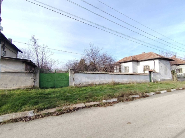 Къща в Пордим - 150 кв.м за 170 €/кв.м - Снимка #1