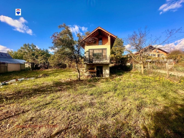 Къща в с. Николово, Област Русе - 27 кв.м за 926 €/кв.м - Снимка #1