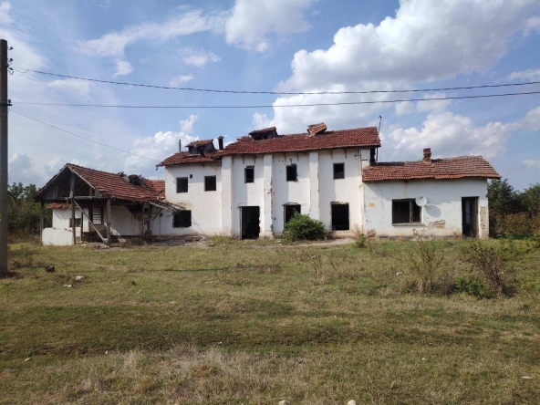 Земеделски имот в с. Търнак, Област Враца -  кв.м за 3 €/дка - Снимка #1