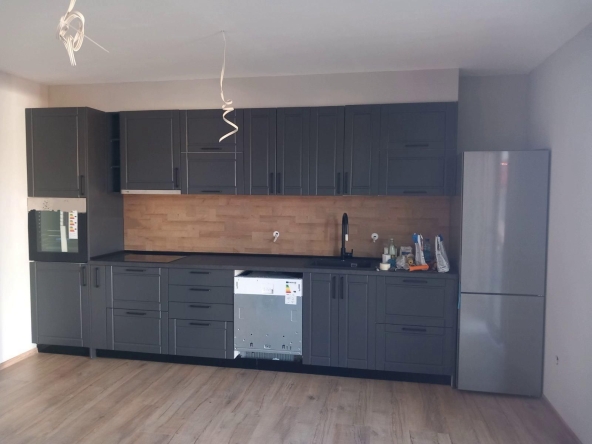 Дава се под наем Къща в Нови Искър - 100 кв.м за 897.6 € - Снимка #1