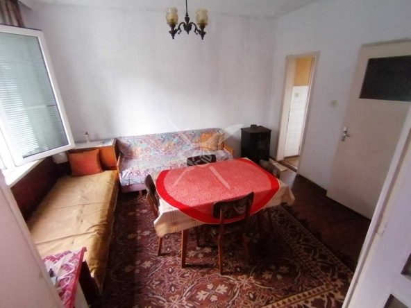 Къща в Карнобат - 100 кв.м за 480 €/кв.м - Снимка #1