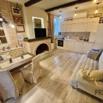 Дава се под наем Тристаен апартамент в Бургас, Център - 80 кв.м за 747.66 € - Снимка #1