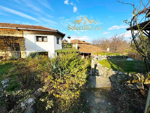 Къща в с. Арбанаси, Област Велико Търново - 257 кв.м за 1594 €/кв.м - Снимка #1