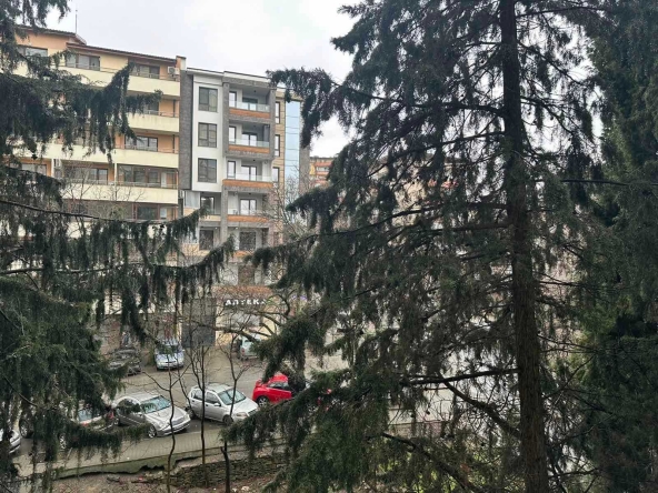 Дава се под наем Тристаен апартамент в Стара Загора, Аязмото - 90 кв.м за 398.82 € - Снимка #1