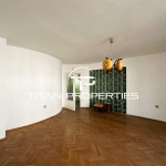 Дава се под наем Тристаен апартамент в Бургас, Център - 97 кв.м за 510 € - Снимка #1