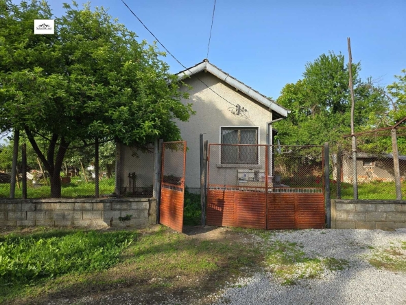 Къща в с. Плаково, Област Велико Търново - 64 кв.м за 625 €/кв.м - Снимка #1