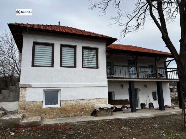 Къща в с. Пелишат, Област Плевен - 100 кв.м за 791 €/кв.м - Снимка #1