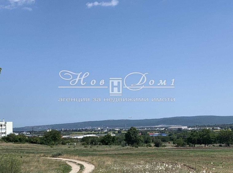 Парцел в Аксаково - 3170 кв.м за 24 €/кв.м - Снимка #1