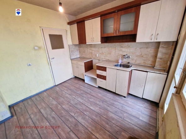 Тристаен апартамент в Русе, Широк център - 86 кв.м за 764 €/кв.м - Снимка #1