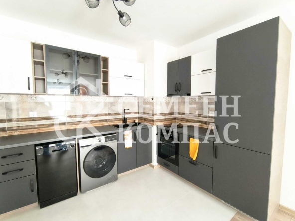 Двустаен апартамент в Пловдив, Южен - 78 кв.м за 934 €/кв.м - Снимка #1