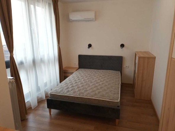 Дава се под наем Тристаен апартамент в София, Изток - 106 кв.м за 1350 € - Снимка #1