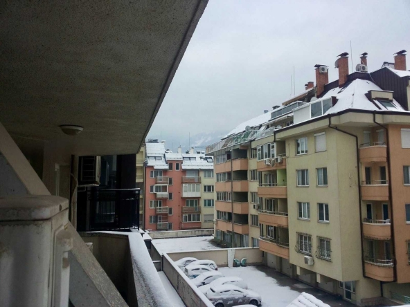 Дава се под наем Двустаен апартамент в София, Лозенец - 78 кв.м за 568.14 € - Снимка #1