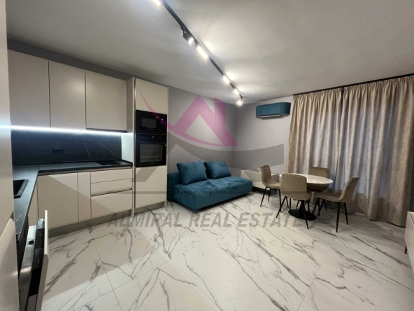 Дава се под наем Двустаен апартамент в Варна, Изгрев - 65 кв.м за 648.21 € - Снимка #1