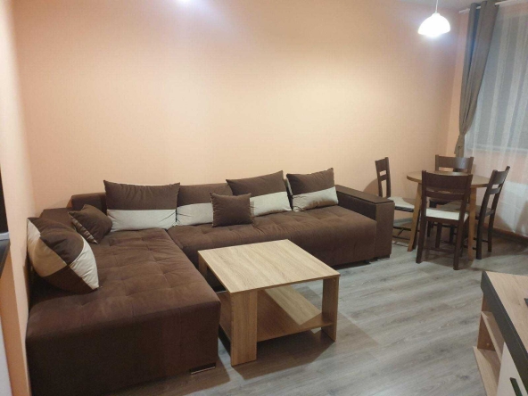 Дава се под наем Двустаен апартамент в София, Младост 4 - 68 кв.м за 648.21 € - Снимка #1