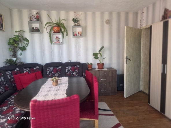 Двустаен апартамент в Кубрат - 65 кв.м за 366 €/кв.м - Снимка #1