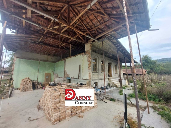 Къща в Велико Търново, Акация - 270 кв.м за 189 €/кв.м - Снимка #1