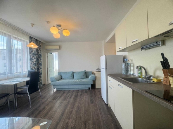 Тристаен апартамент в к.к. Слънчев бряг - 71 кв.м за 719 €/кв.м - Снимка #1