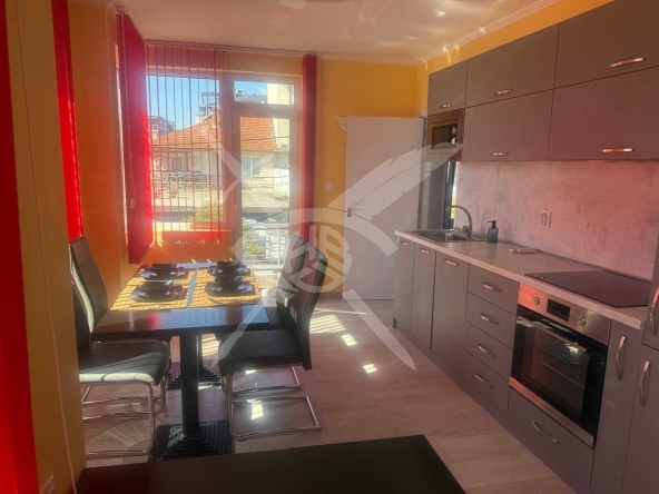 Тристаен апартамент в Бургас, Сарафово - 94 кв.м за 1037 €/кв.м - Снимка #1