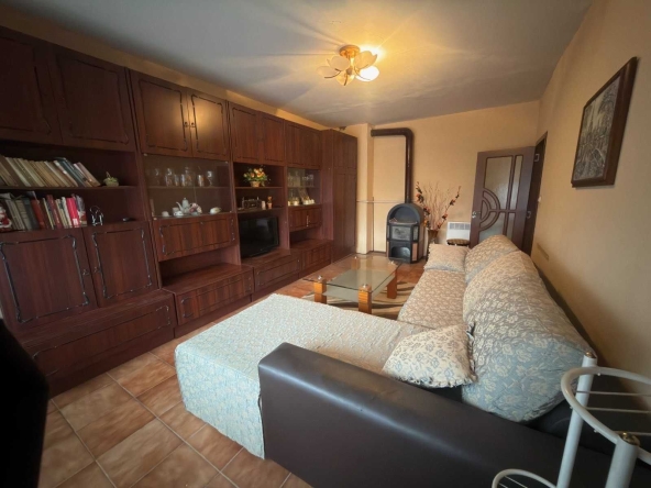 Тристаен апартамент в Благоевград, Струмско - 90 кв.м за 453 €/кв.м - Снимка #1