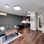 Тристаен апартамент в Плевен, Идеален център - 107 кв.м за 1636 €/кв.м - Снимка #1