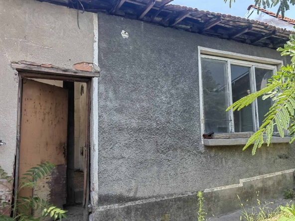 Къща в Плевен, Мара Денчева - 70 кв.м за 248 €/кв.м - Снимка #1