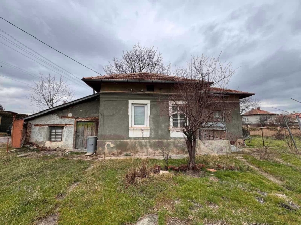 Къща в с. Лесново, Област София-област - 60 кв.м за 765 €/кв.м - Снимка #1