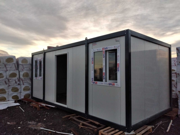 Офис в Асеновград - 14 кв.м за 197 €/кв.м - Снимка #1