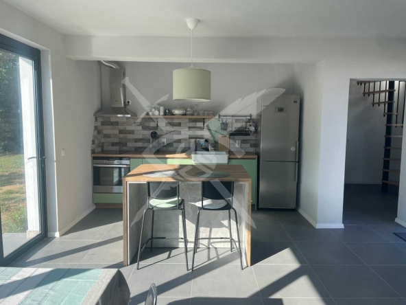 Къща в с. Приселци, Област Бургас - 80 кв.м за 950 €/кв.м - Снимка #1