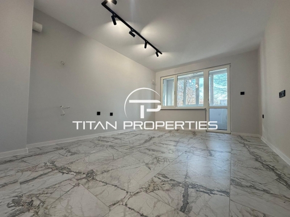 Тристаен апартамент в Бургас, Братя Миладинови - 50 кв.м за 1529 €/кв.м - Снимка #1