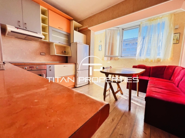 Дава се под наем Тристаен апартамент в Бургас, Братя Миладинови - 90 кв.м за 612 € - Снимка #1