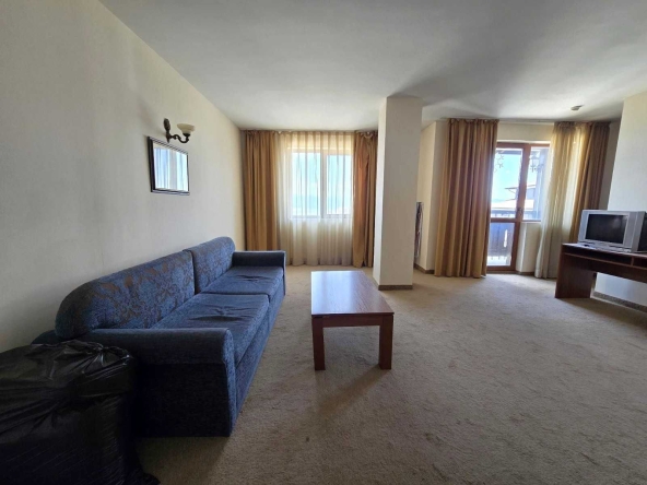 Тристаен апартамент в Банско - 81 кв.м за 548 €/кв.м - Снимка #1