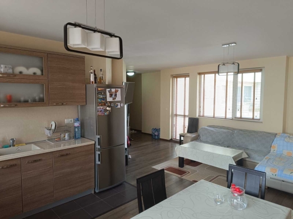 Тристаен апартамент в Пловдив, Кършияка - 101 кв.м за 1460 €/кв.м - Снимка #1