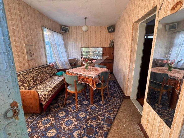 Къща в с. Бероново, Област Бургас - 250 кв.м за 327 €/кв.м - Снимка #1