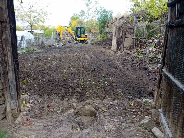 Парцел в с. Крумово, Област Кюстендил - 453 кв.м за 37 €/кв.м - Снимка #1