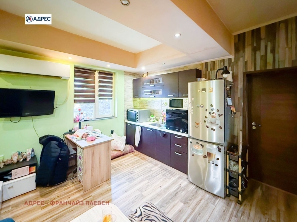 Двустаен апартамент в Плевен, Широк център - 58 кв.м за 818 €/кв.м - Снимка #1