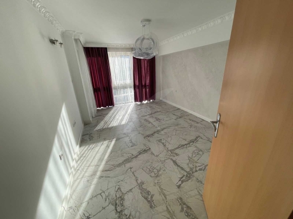 Двустаен апартамент в к.к. Слънчев бряг - 85 кв.м за 660 €/кв.м - Снимка #1